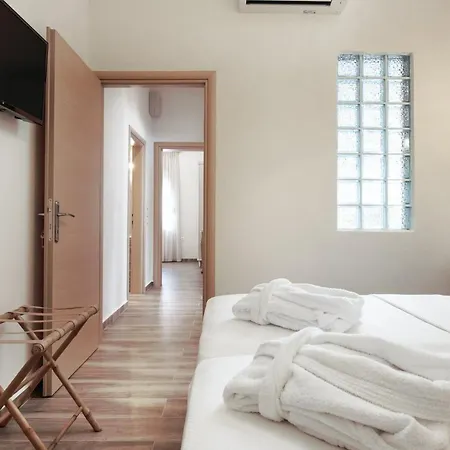 Eleana Luxury Private Apartment *