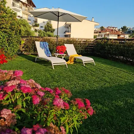 Eleana Luxury Private